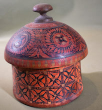 Load image into Gallery viewer, Chapati Box with Lacquered Surface Decoration - Pakistan
