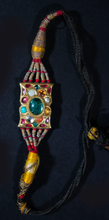 Load image into Gallery viewer, Navaratna Bezu Band 22K and Enameling