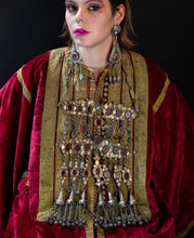 Load image into Gallery viewer, Very Large Yomud Turkoman Pectoral or Saclyk