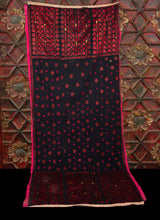 Load image into Gallery viewer, Full length view of this stunning piece.