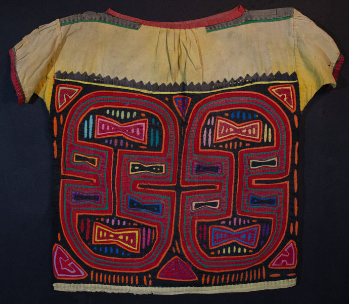 front view of mola blouse