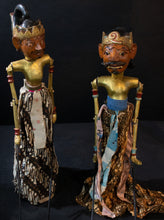 Load image into Gallery viewer, Pair of Wayang Golek Indonesian Shadow Puppets
