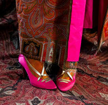 Load image into Gallery viewer, Manolo Blahnik Pink Silk and Lamé Lace-up Heels