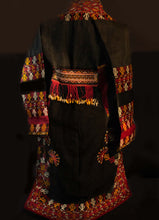 Load image into Gallery viewer, Turkoman Embroidered Coat