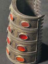 Load image into Gallery viewer, Teke Turkoman Four Band Cuff
