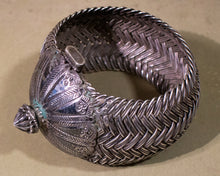 Load image into Gallery viewer, Monumental Silver Woven Indian Cuff
