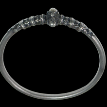 Load image into Gallery viewer, South Indian Silver Bangles from Tamil Nadu
