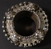 Load image into Gallery viewer, Monumental Silver Cuff from India
