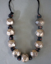 Load image into Gallery viewer, Silver Hexagonal bead Indian Necklace
