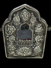 Load image into Gallery viewer, Silver Tibetan Gau with  Auspicious Symbols in Padded Case
