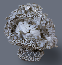 Load image into Gallery viewer, Victorian Valentine Shell Basket

