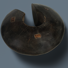 Load image into Gallery viewer, Monumental Wood Archers Bracelets Tutsi  Rwanda
