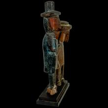 Load image into Gallery viewer, A Rare Pair of Carved and Polychromed  Guna  Nudsu Figures Panama
