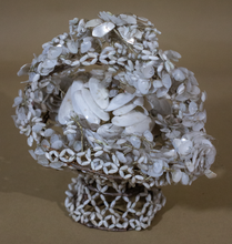 Load image into Gallery viewer, Victorian Valentine Shell Basket
