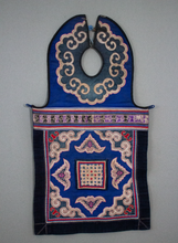 Load image into Gallery viewer, Chinese Zuang Minority Apron/Collar
