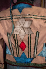 Load image into Gallery viewer, Atelier Carpe Diem Quilt Patch Jacket
