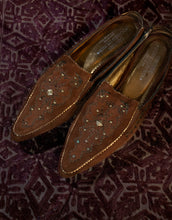 Load image into Gallery viewer, Beautiful detail work on suede mules
