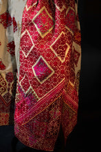 Load image into Gallery viewer, Swat Valley Fuchsia   Embroidered Bodice  White  Tunic
